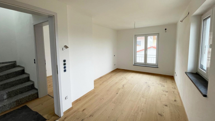Moderne Neubau-Doppelhaushälfte in sehr ruhiger Wohnlage im Herzen von Gelting zum Erstbezug - Schlafzimmer im Obergeschoss