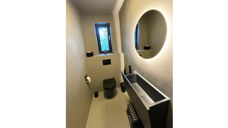 Exklusives Designer-Einfamilienhaus mit High-End-Ausstattung in privilegierter Lage von Baldham - Gäste-WC