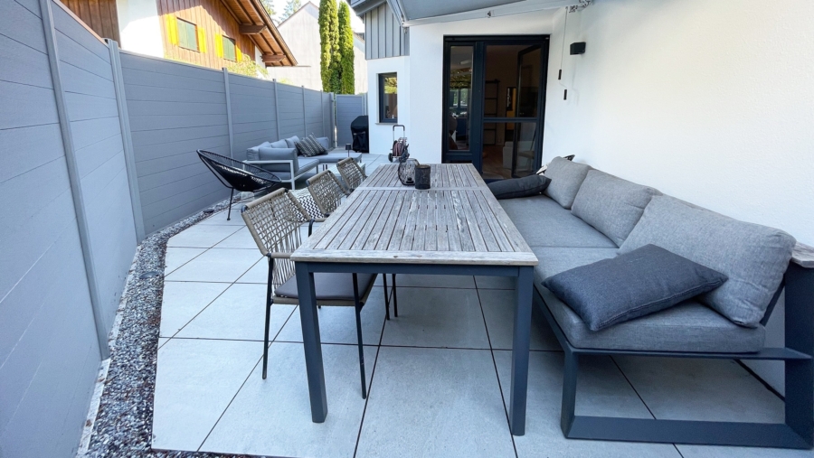 Exklusives Designer-Einfamilienhaus mit High-End-Ausstattung in privilegierter Lage von Baldham - Terrasse