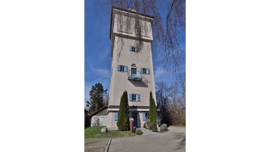 Im Herzen von Erding! Moderne 3-Zimmer-Eigentumswohnung mit großem Westbalkon & TG-Stellplatz - Wasserturm