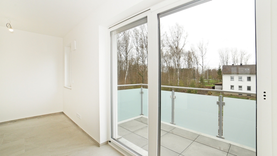 Wohntraum! Exklusive 4-Zimmer-Eigentumswohnung mit 2 Tageslichtbädern und 2 Balkonen - Balkon