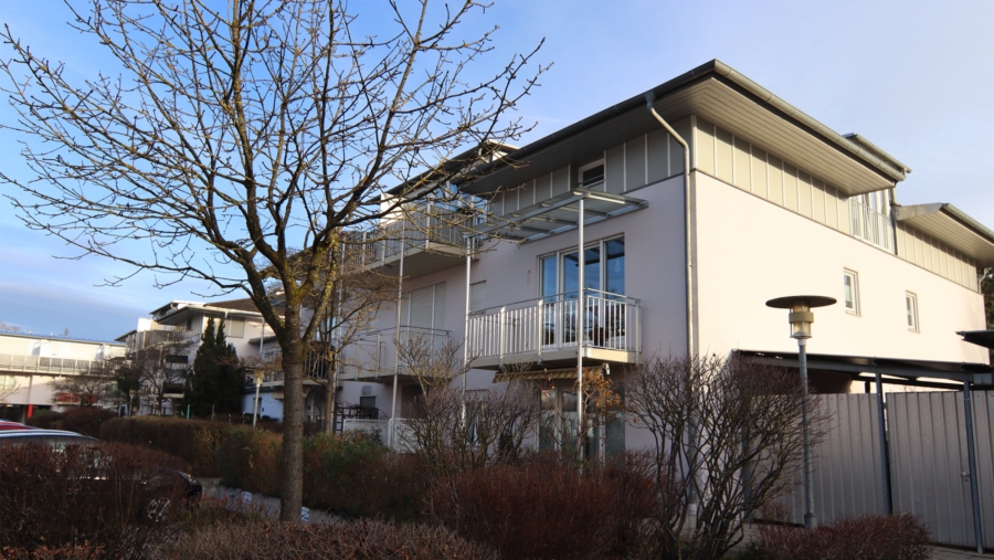 Schöne moderne 1-Zimmer-Gartenwohnung im Herzen von Neufahrn bei Freising mit 2 Stellplätzen - Außenansicht