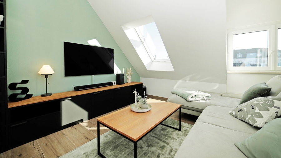 Absolute Rarität! Edle 3-Zimmer-Dachgeschosswohnung mit Luxusausstattung und großer Dachterrasse - Wohnbereich