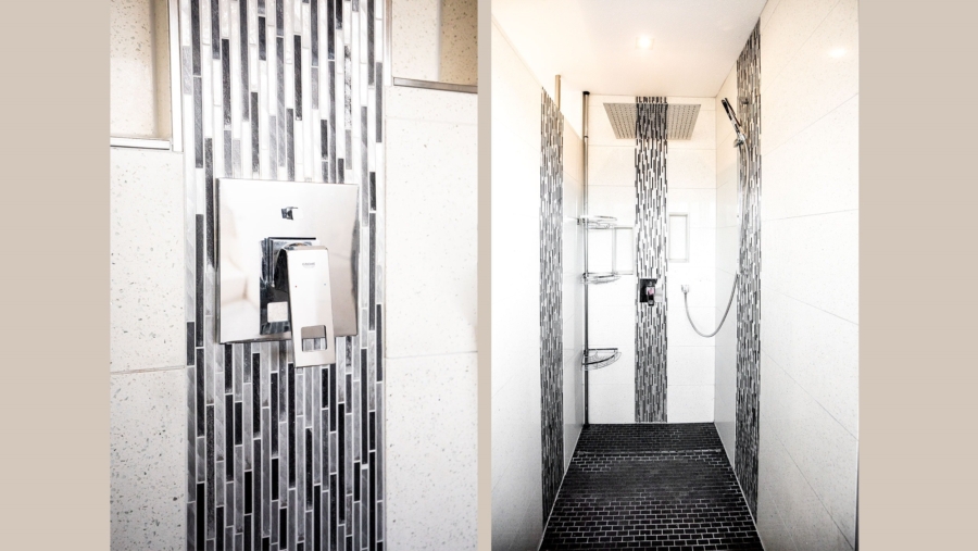 Stilvolles Wohnen & Leben in exklusiver Traumvilla! - Begehbare Regenwalddusche