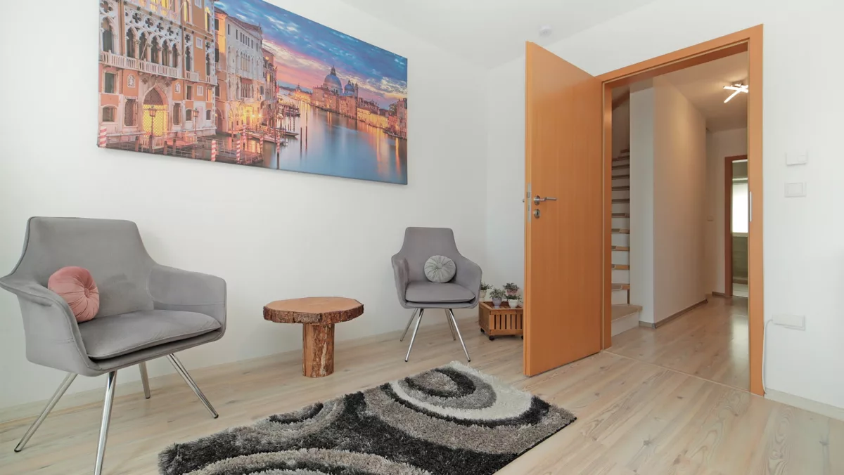 Arbeitszimmer 1. OG