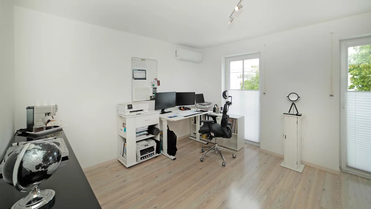 Arbeitszimmer im 1. OG