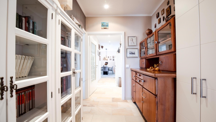 Eine Perle im Herzen von Erding! Edle Penthouse Wohnung mit 133 m² Wohnfläche & großer Dachterrasse - Flur