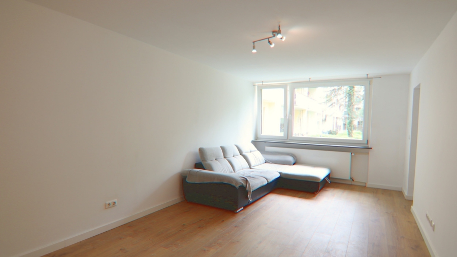 Top gepflegte 2-Zimmer-Wohnung im Herzen von Schwabing - Wohnzimmer