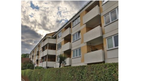 Ideal geschnittene 3-Zimmer-Dachgeschosswohnung mit Südloggia in Berg am Laim!, 81673 München, Dachgeschosswohnung