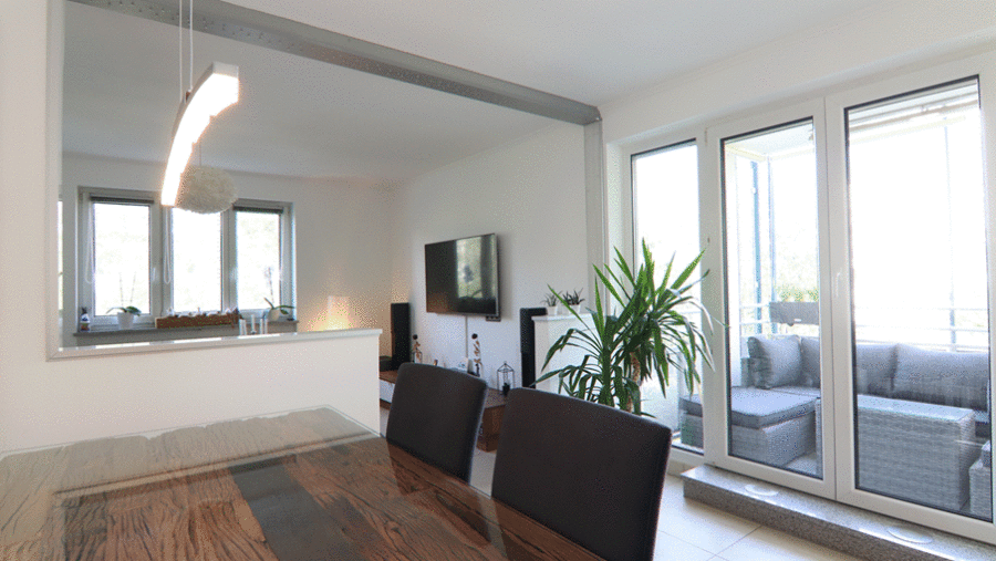 Perfekt geschnittene 3-Zimmer-Wohnung in grüner Wohnlage in Poing - Ess-Wohnbereich2