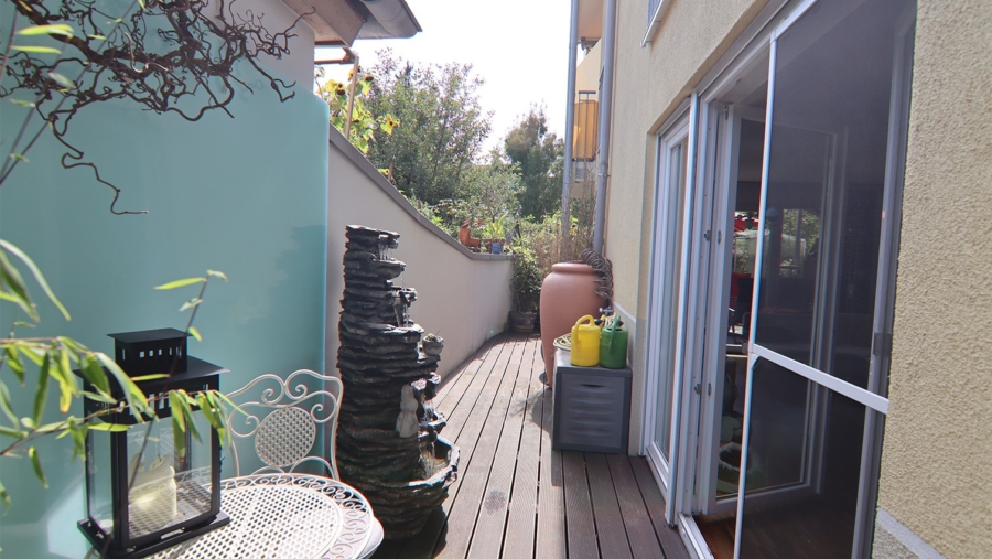 Im August in Ihr neues Zuhause einziehen! Traumhafte 3-Zimmer-Gartenwohnung in Neufahrn bei Freising - Frühstücksterrasse