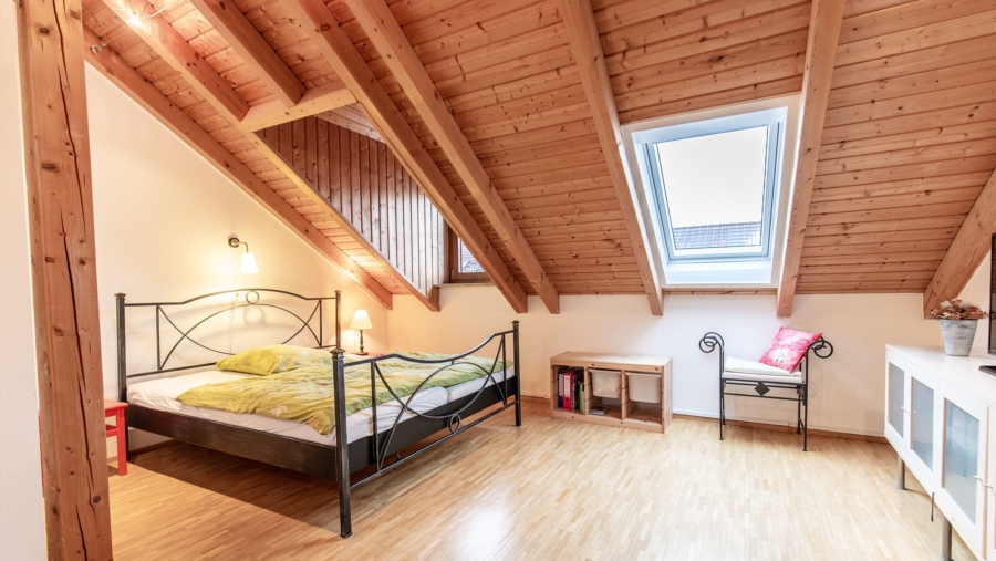 Ihr neues Zuhause mit viel Platz! Wunderschönes Reihenmittelhaus mit traumhaften Südgarten! - Schlafzimmer